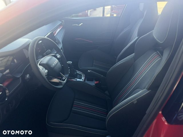 Skoda Fabia 1.0 TSI Monte Carlo DSG - 5