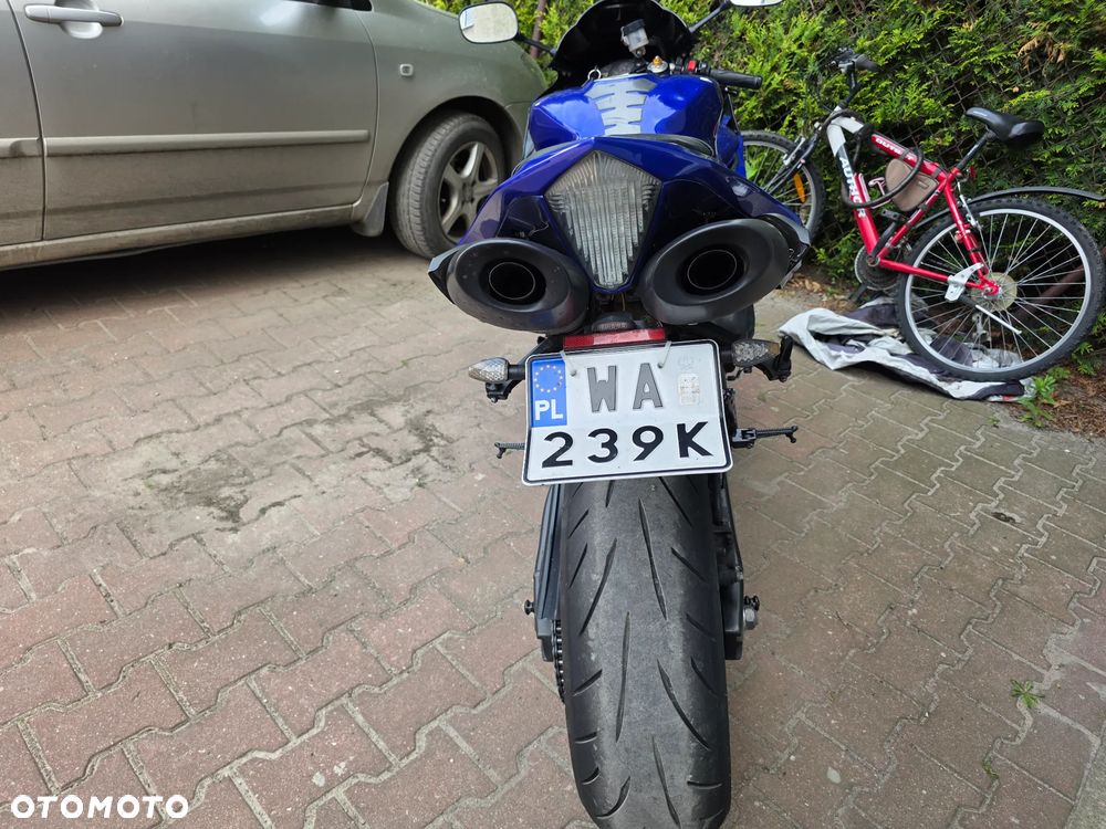 Yamaha YZF - 11