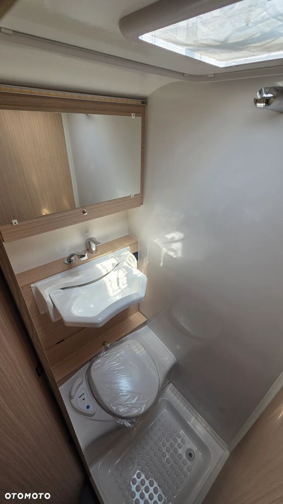 Niewiadów NEW SPORT 4 Lekka DMC750kg 4osobowa z WC! Dostępna od ręki! Atrakcyjna cena! - 9