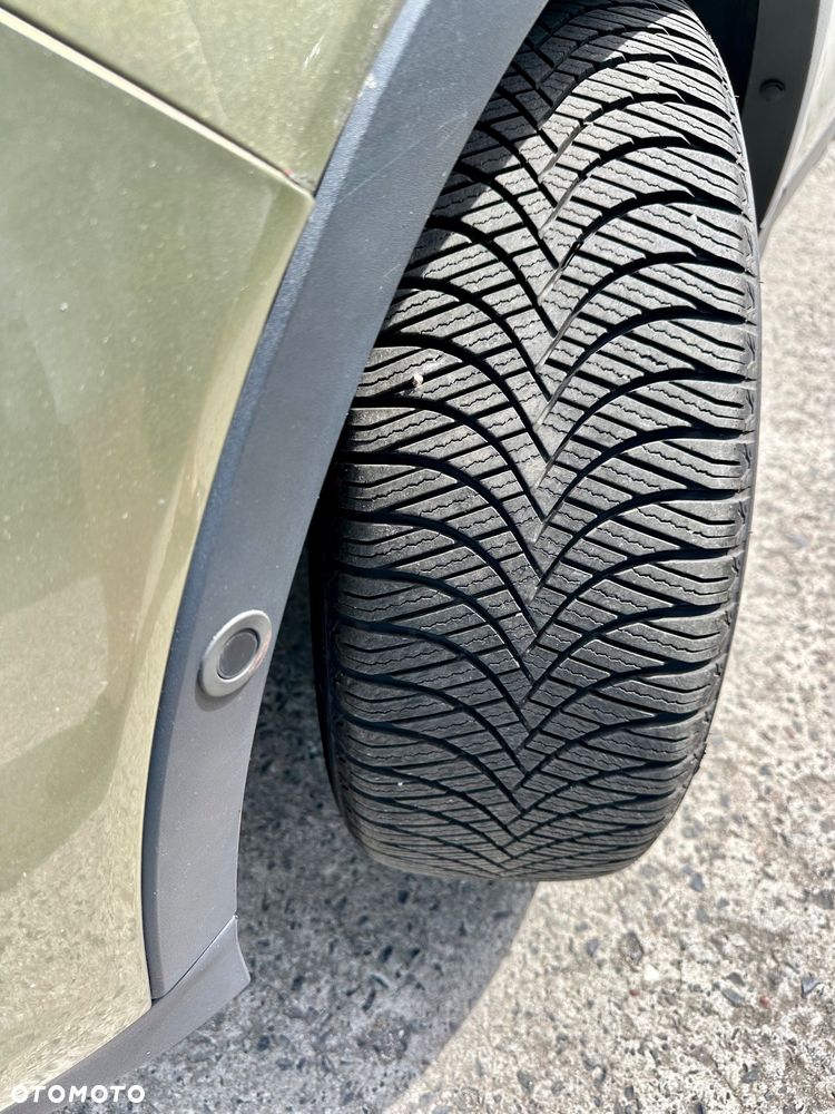 Ford Kuga 1.6 EcoBoost 2x4 Trend - 28