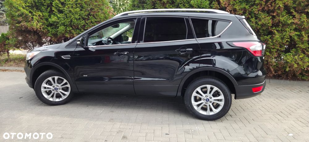 Ford Kuga 2.0 TDCi 4x4 Titanium - 10