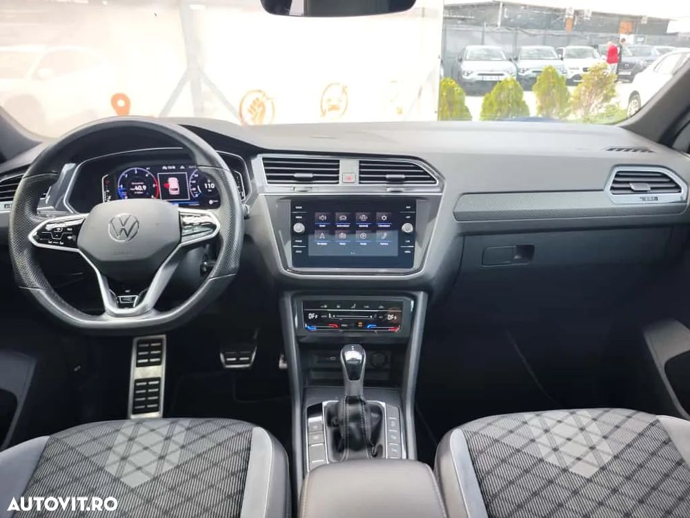 Volkswagen Tiguan 2.0 TDI SCR 4MOTION DSG R-Line - 9