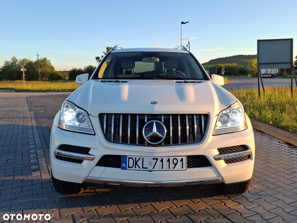 Mercedes-Benz GL 450 4Matic 7G-TRONIC - 3