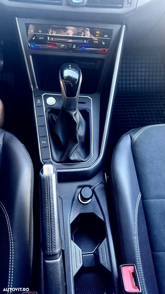 Volkswagen Taigo 1.5 TSI DSG Style - 9