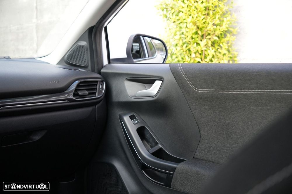 Ford Puma 1.0 EcoBoost MHEV Titanium - 21