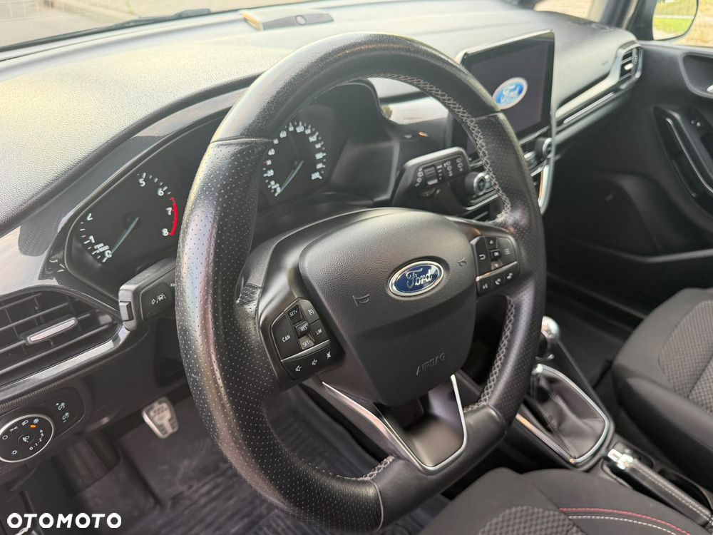 Ford Fiesta 1.0 EcoBoost S&S ST-LINE - 29