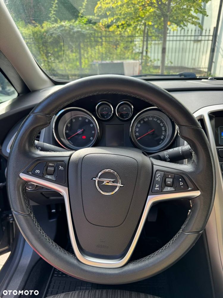 Opel Astra 1.4 Turbo - 18