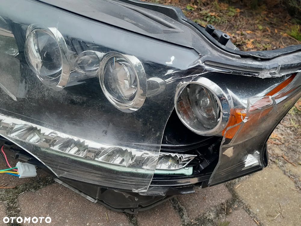 Lampa Przód Lexus RX450H, 12-15R LIFT, lewa,prawa uszkodzona na części - 8