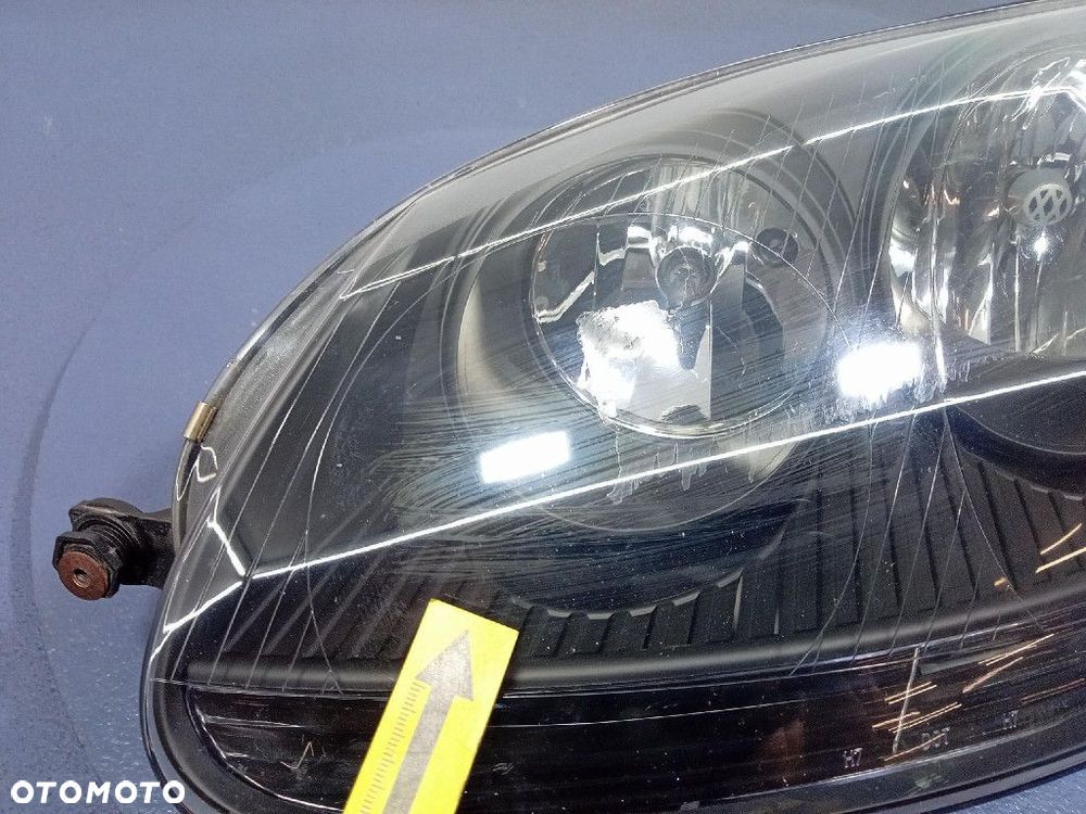 VW GOLF V 03-09 REFLEKTOR LEWY LAMPA PRZÓD 20-A318B - 9