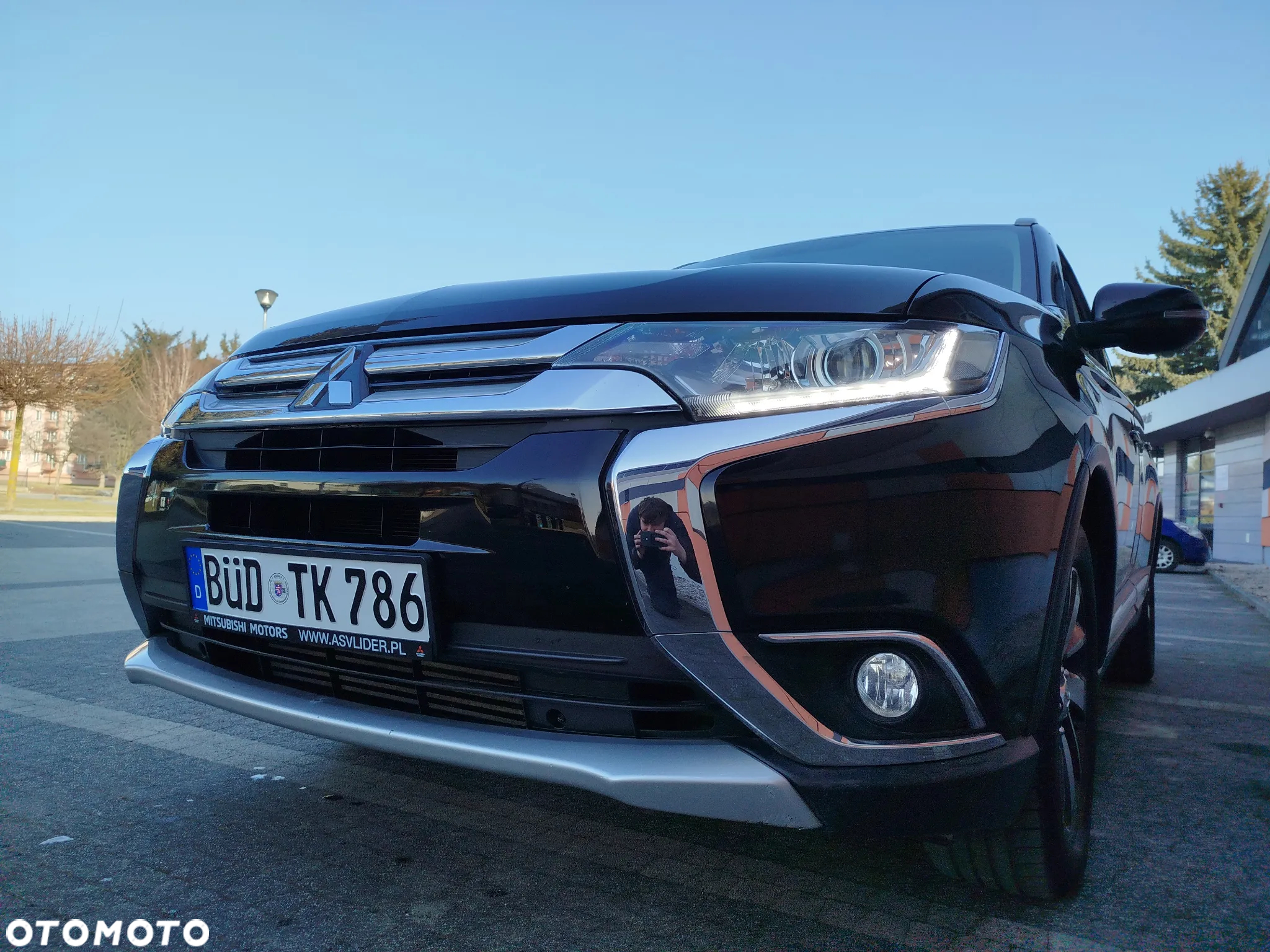 Mitsubishi Outlander 2.2 DID Intense + - 32