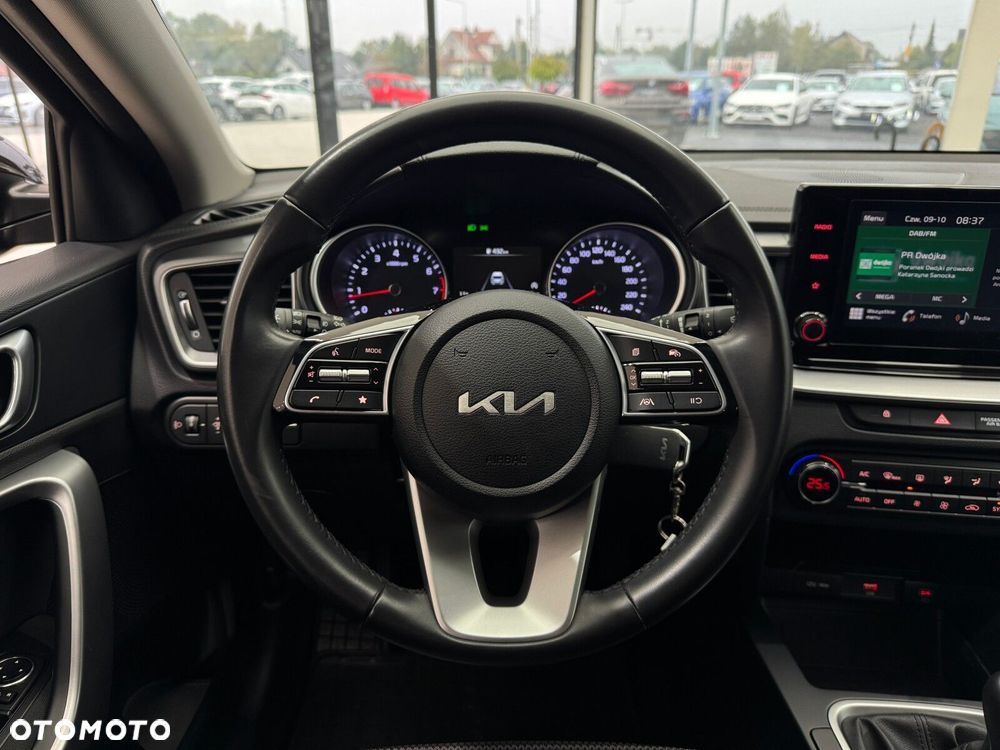 Kia XCeed 1.5 T-GDI M - 15