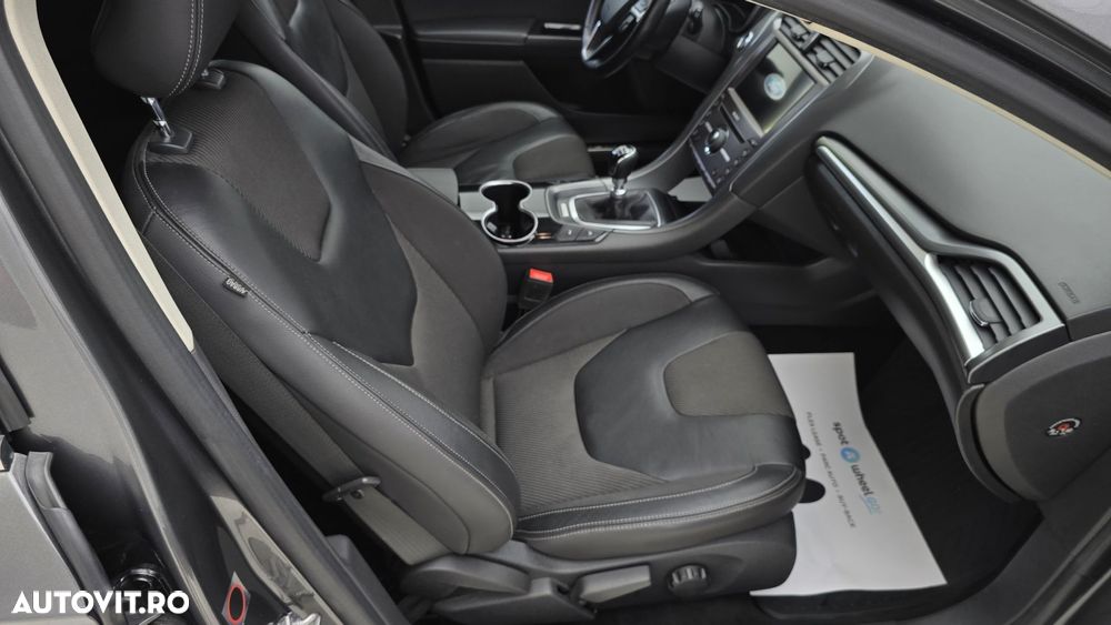 Ford Mondeo 2.0 TDCi Titanium - 19