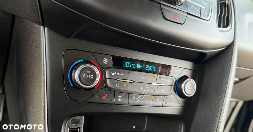 Ford Focus 2.0 EcoBlue Active Business - 21