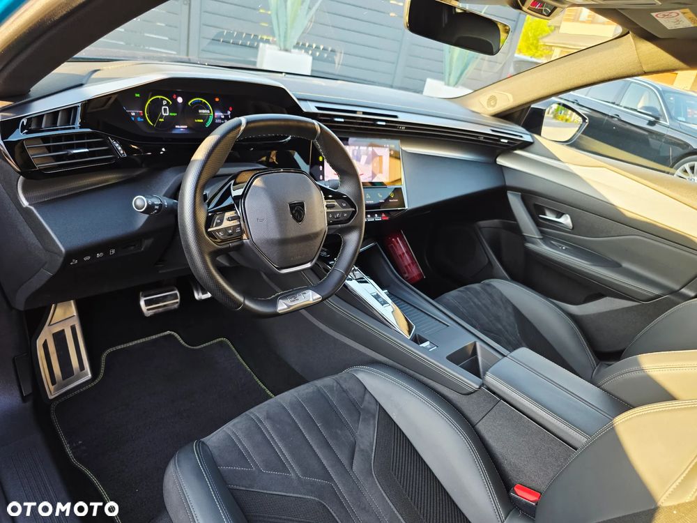 Peugeot 408 180 e-EAT8 GT - 6