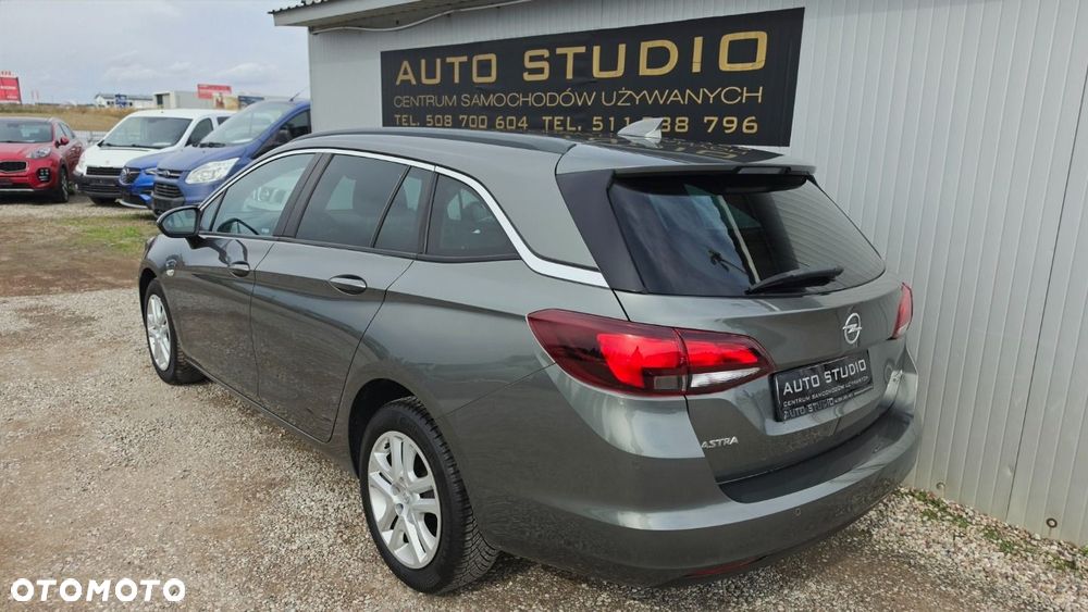 Opel Astra 1.4 Turbo Innovation - 4