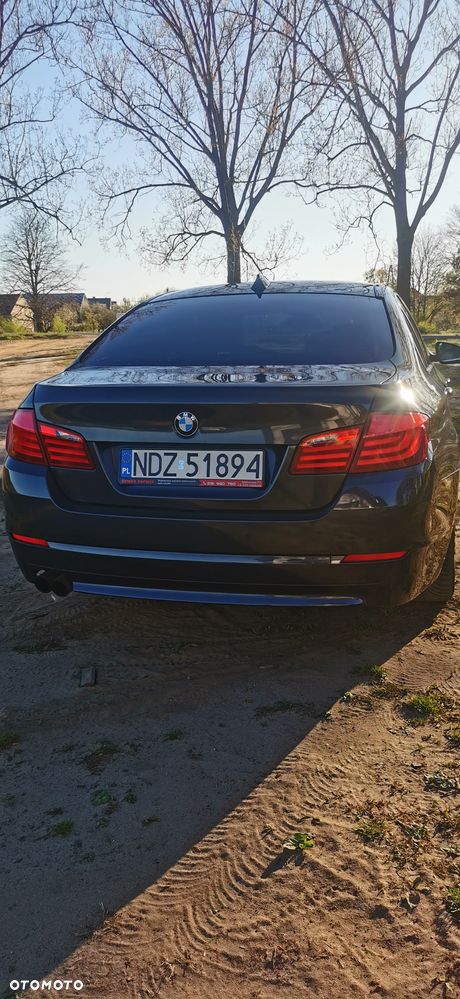 BMW Seria 5 525d - 2