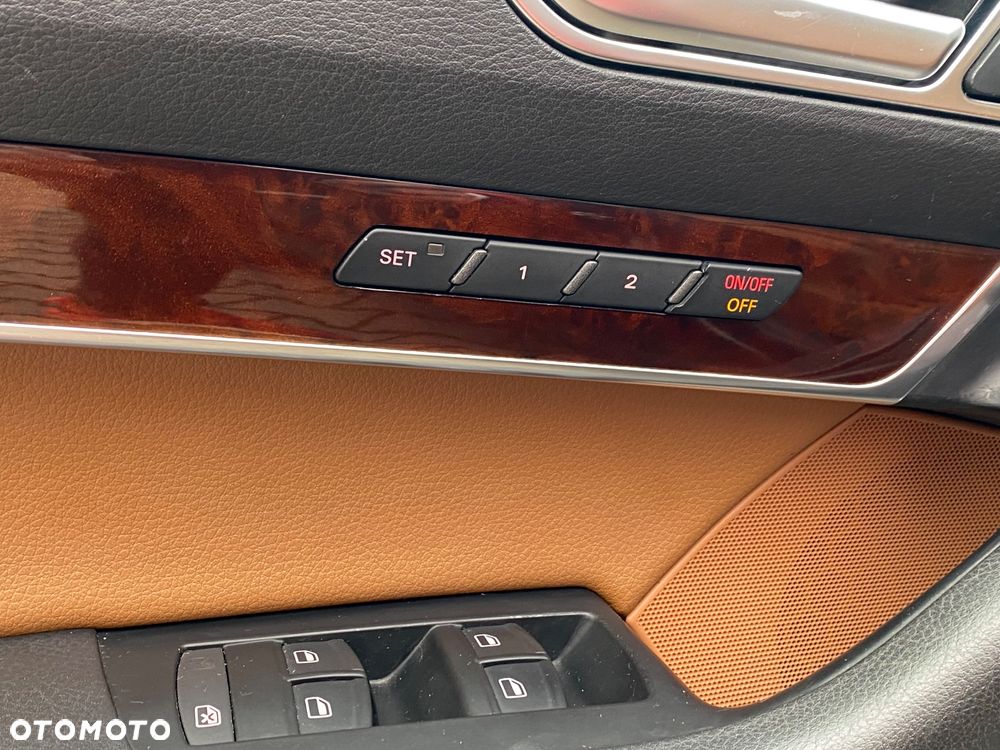 Audi A6 Limousine 3.2 FSI Quattro Tiptronic - 16