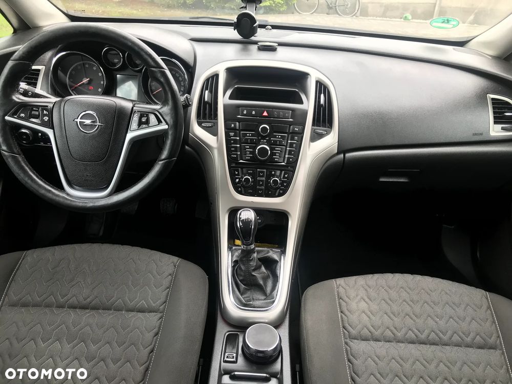 Opel Astra - 9