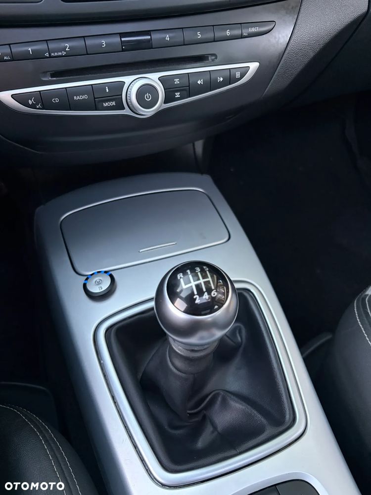 Renault Laguna 2.0 16V Turbo GT - 28