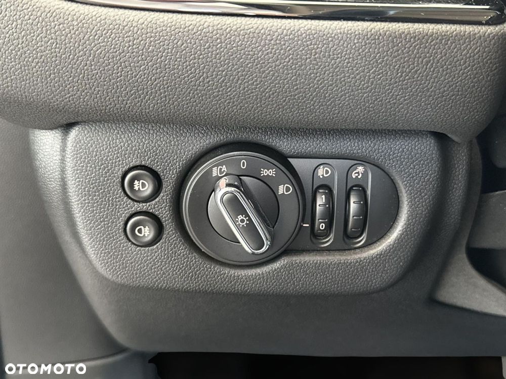 MINI Clubman - 17