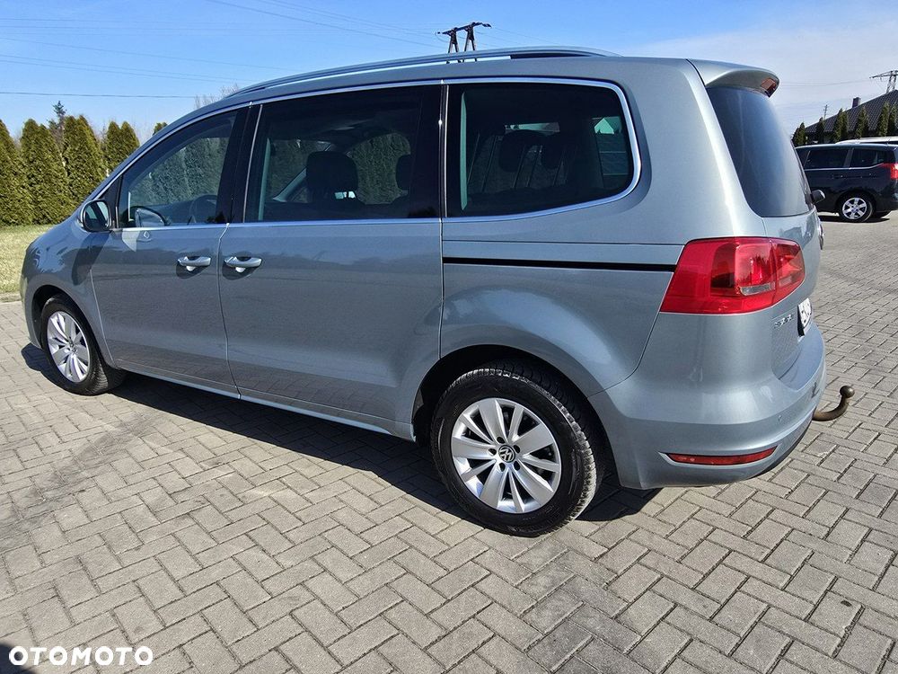 Volkswagen Sharan - 11