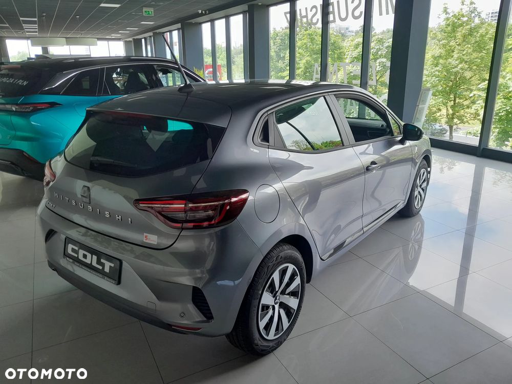 Mitsubishi Colt 1.0T Invite - 4