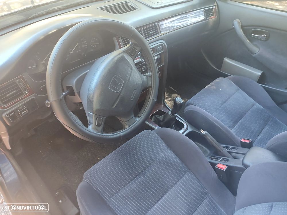 Honda Civic 1.5i Profile - 16