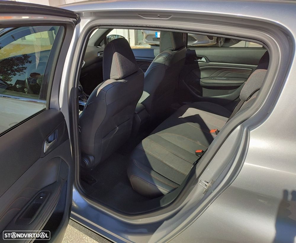 Peugeot 308 - 10