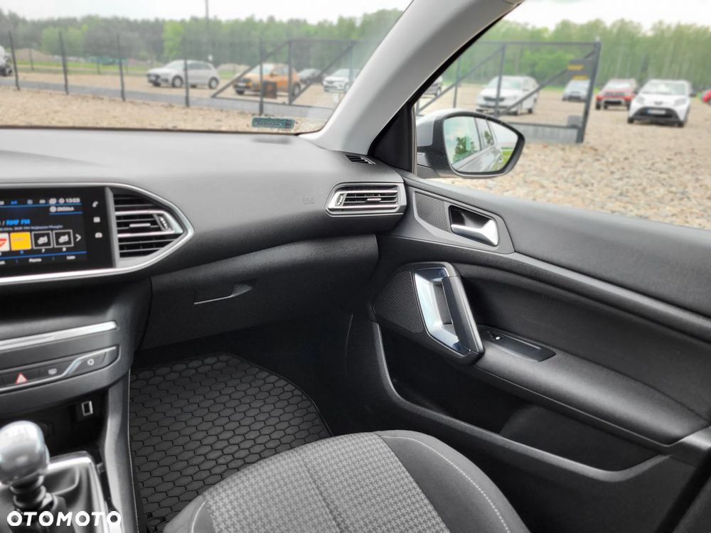 Peugeot 308 1.5 BlueHDi Active S&S - 13