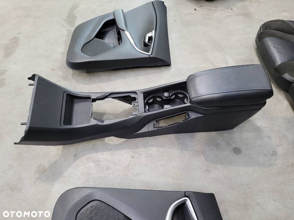 WNĘTRZE FOTELE KANAPA BOCZKI TUNEL KOMPLET PÓŁSKÓRA VOLVO V40 II EU - 11