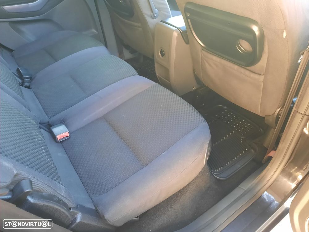 Ford C-Max 1.6 TDCi Titanium - 29