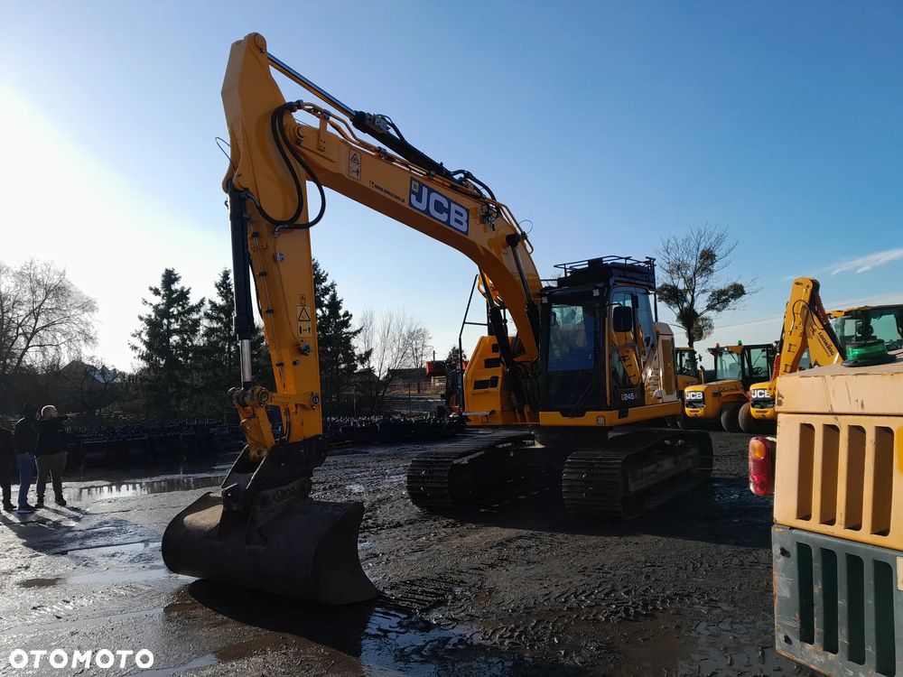 JCB 245XR - 4