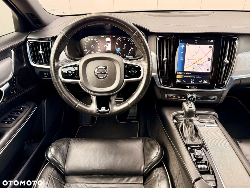Volvo V90 T4 R-Design - 34