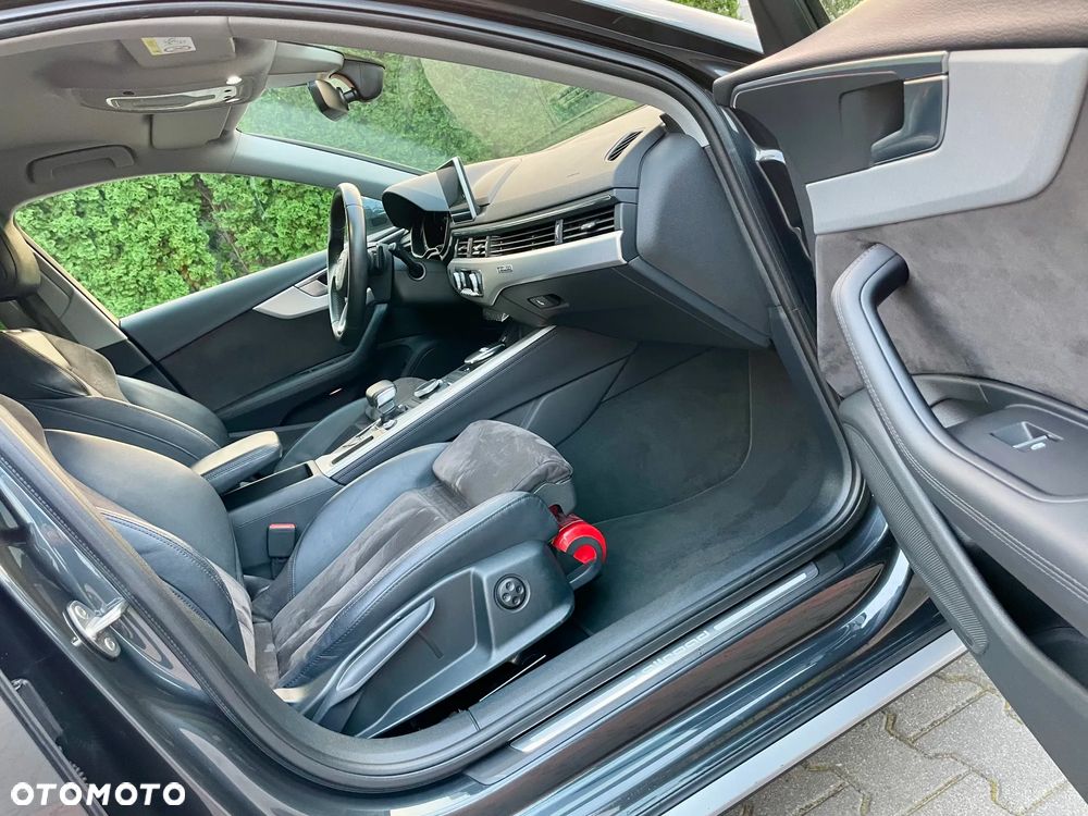 Audi A4 Allroad 2.0 TFSI Quattro S tronic - 12