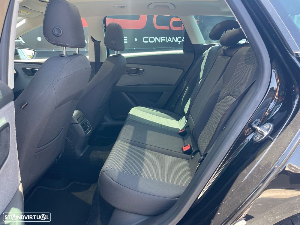 SEAT Leon ST 1.6 TDI Style S/S — fotografia 25