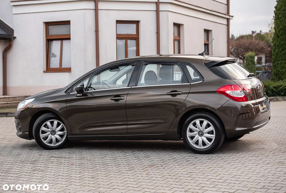 Citroën C4 HDi 90 Attraction - 10