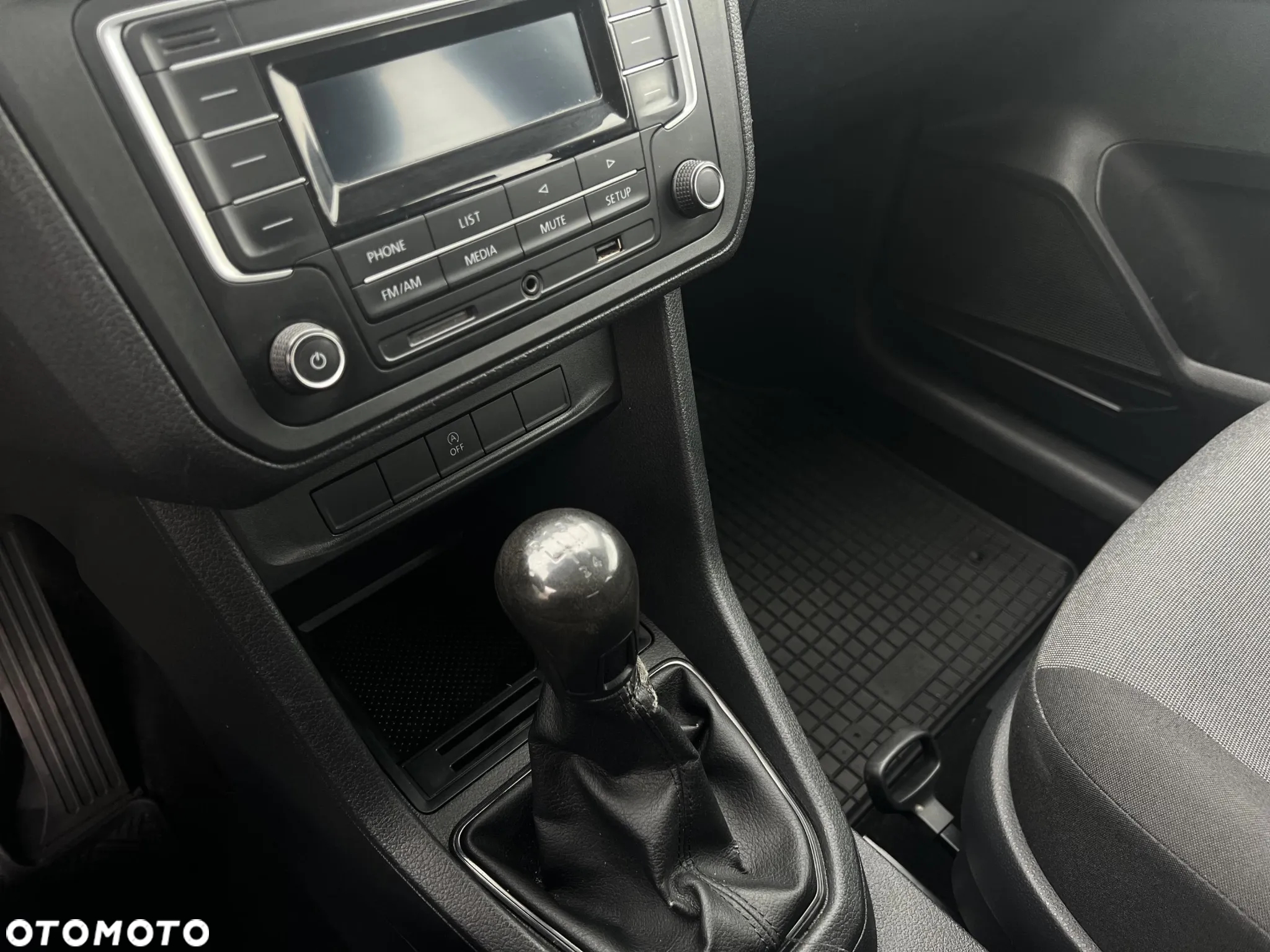Volkswagen Caddy Maxi 2.0 TDI - 15