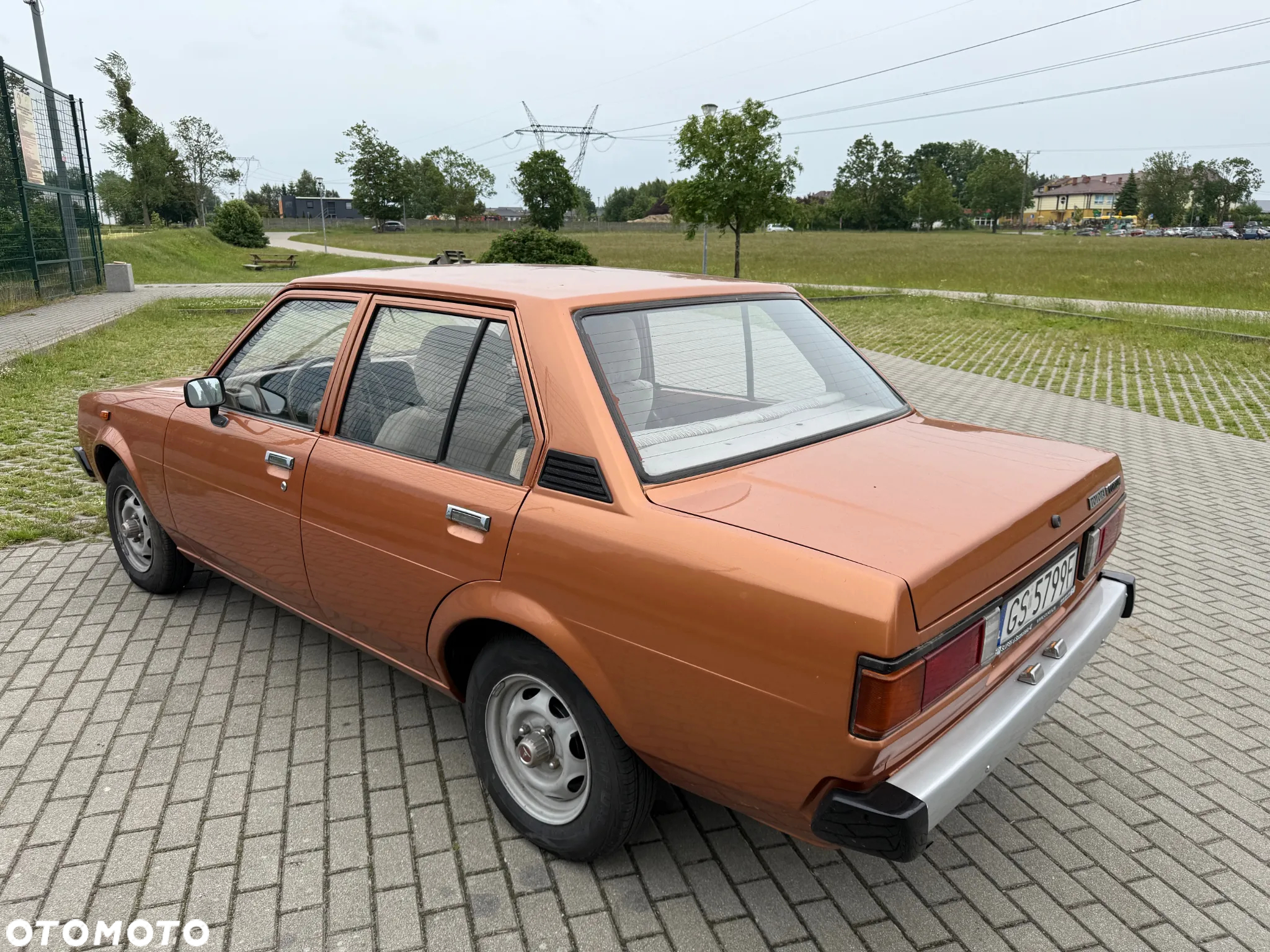 Toyota Corolla - 32