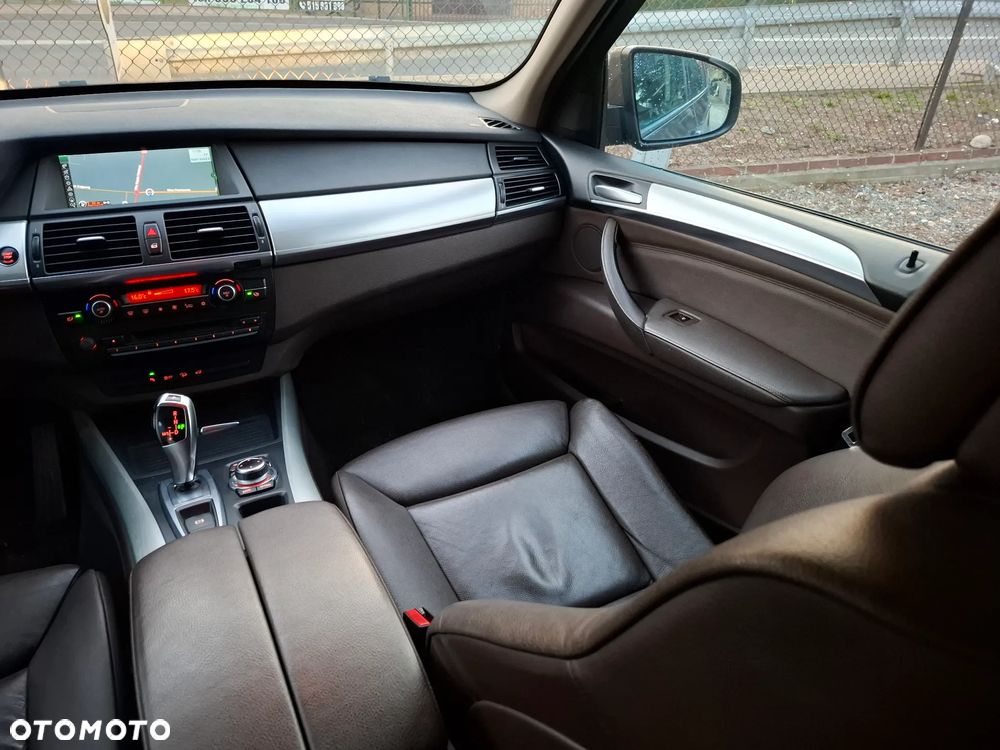 BMW X5 4.0d xDrive - 13