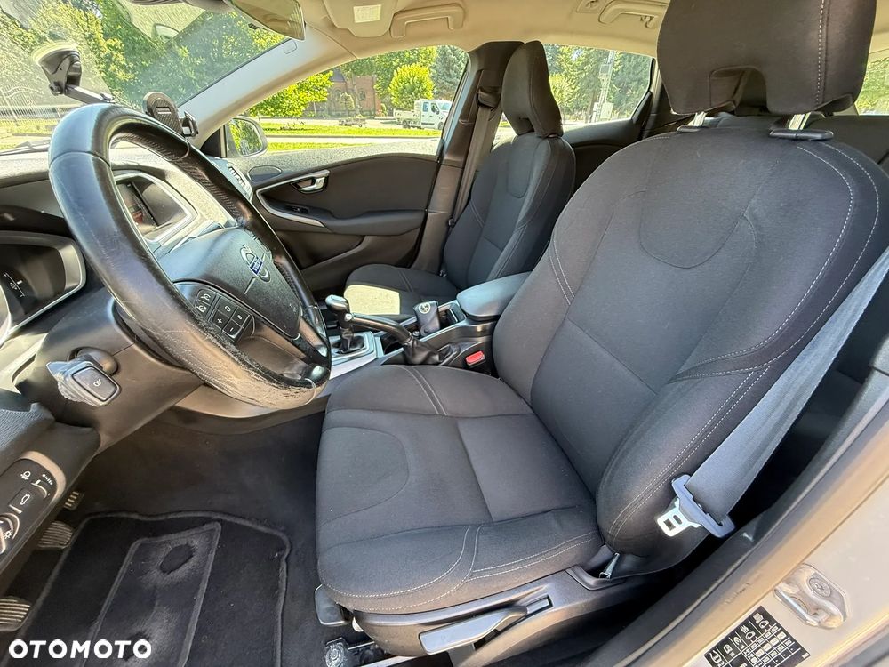 Volvo V40 D4 Drive-E Kinetic - 26
