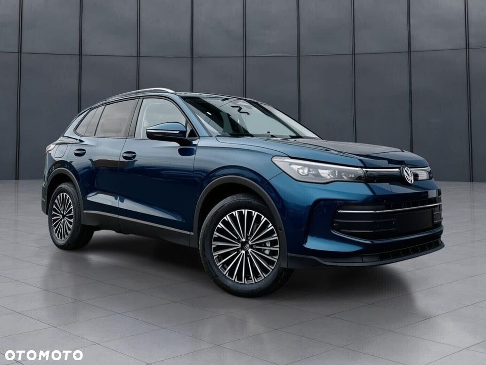 Volkswagen Tiguan - 8