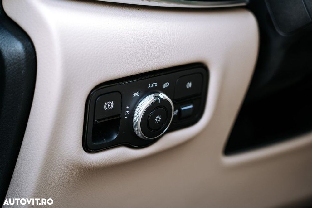 Mercedes-Benz V - 40