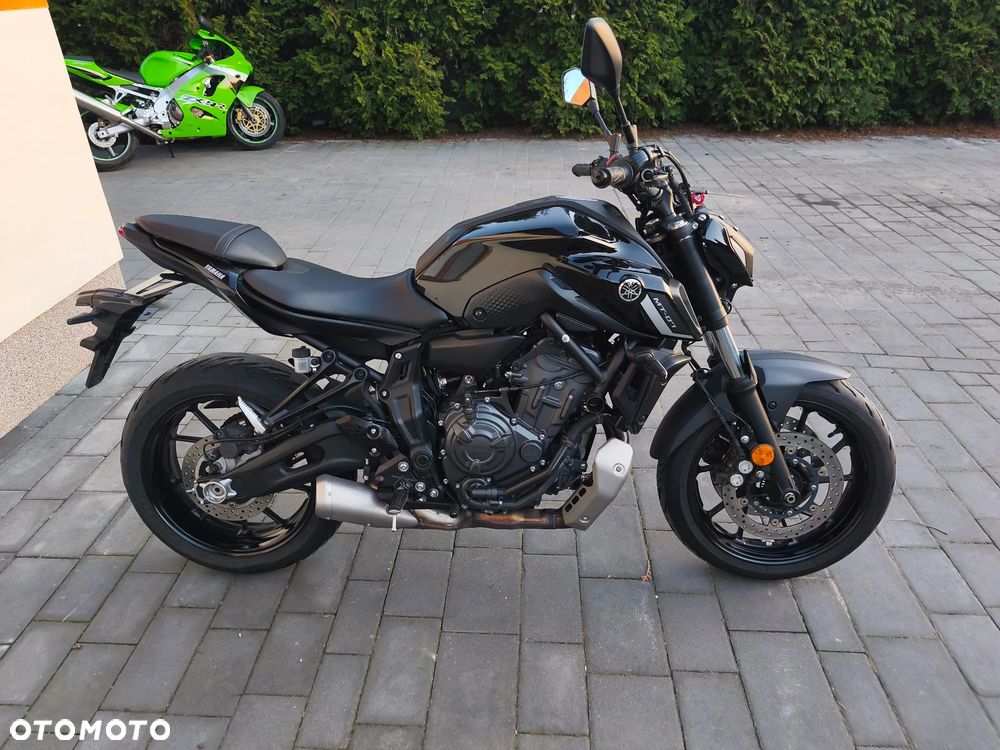 Yamaha MT - 2