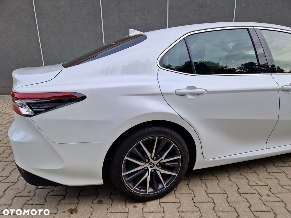 Toyota Camry 2.5 Hybrid Executive CVT - 15