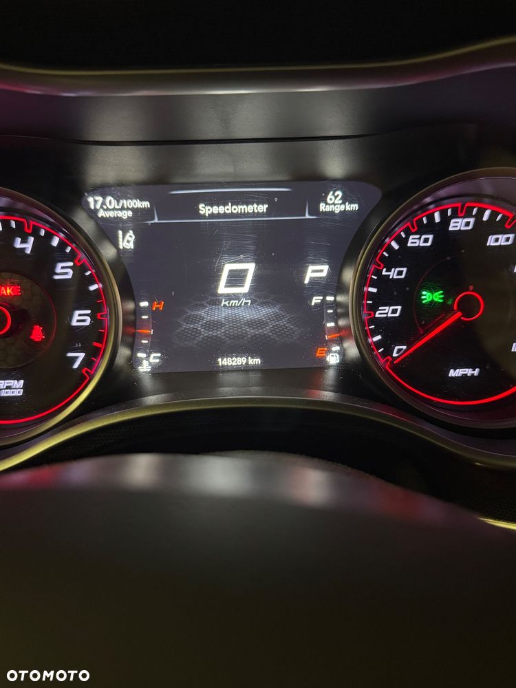 Dodge Charger 5.7 R/T - 12