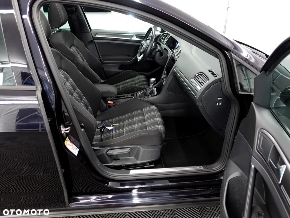 Volkswagen Golf VII 2.0 TDI BMT GTD DSG - 7