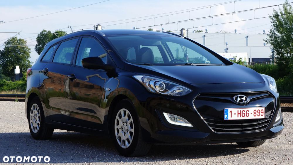 Hyundai i30 1.4 CRDi Advantage - 3