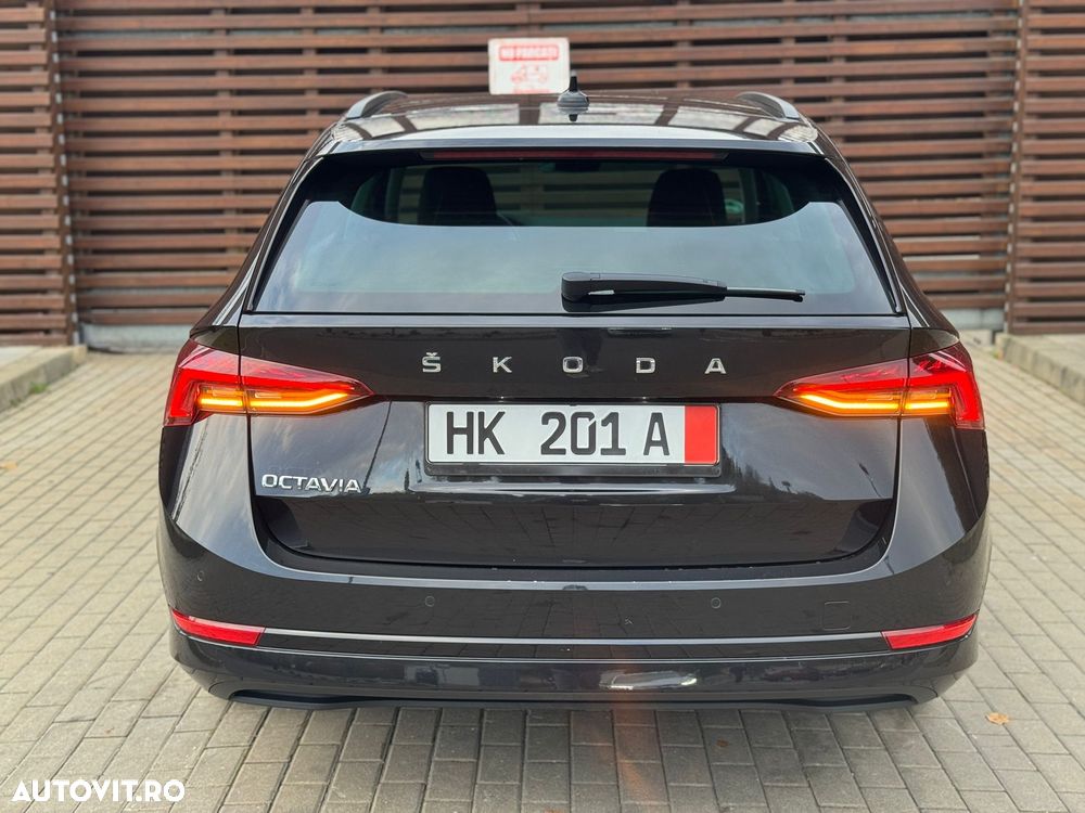 Skoda Octavia 2.0 TDI First Edition - 6