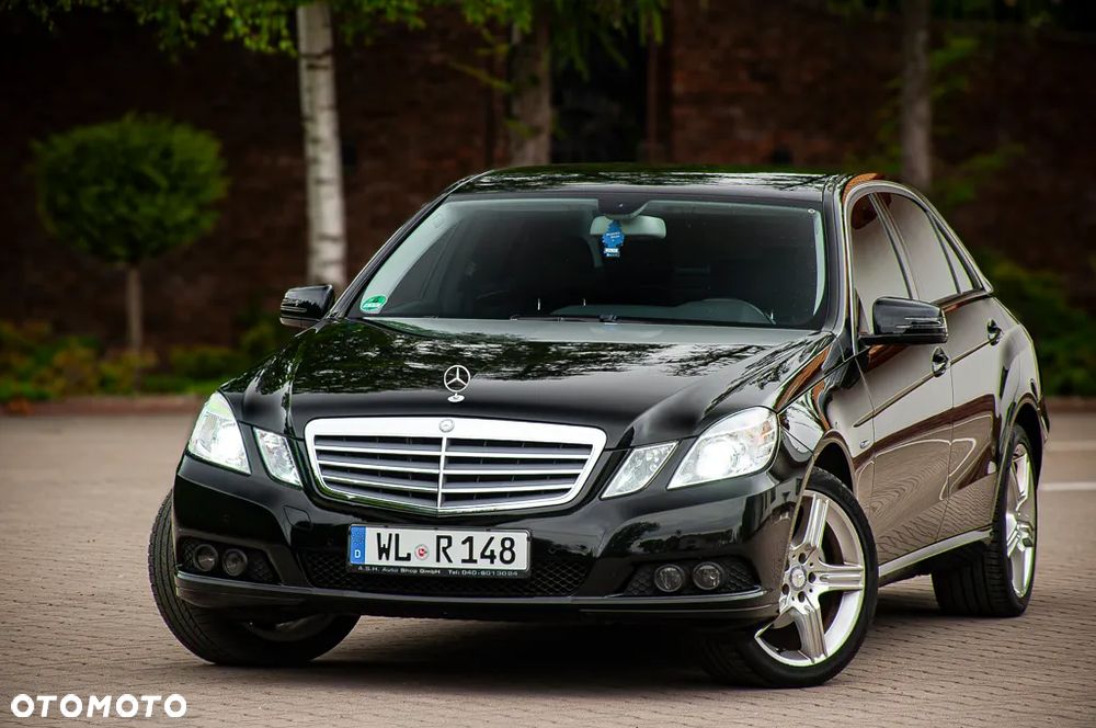 Mercedes-Benz Klasa E 200 BlueEFFICIENCY Elegance - 12