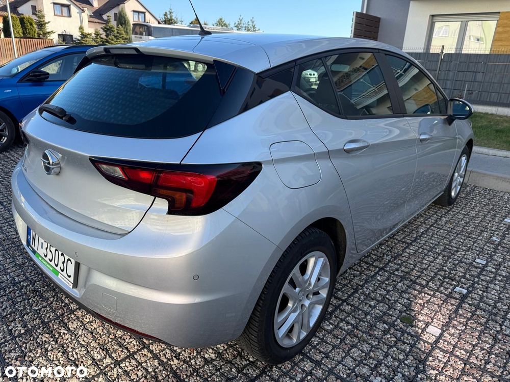 Opel Astra - 4